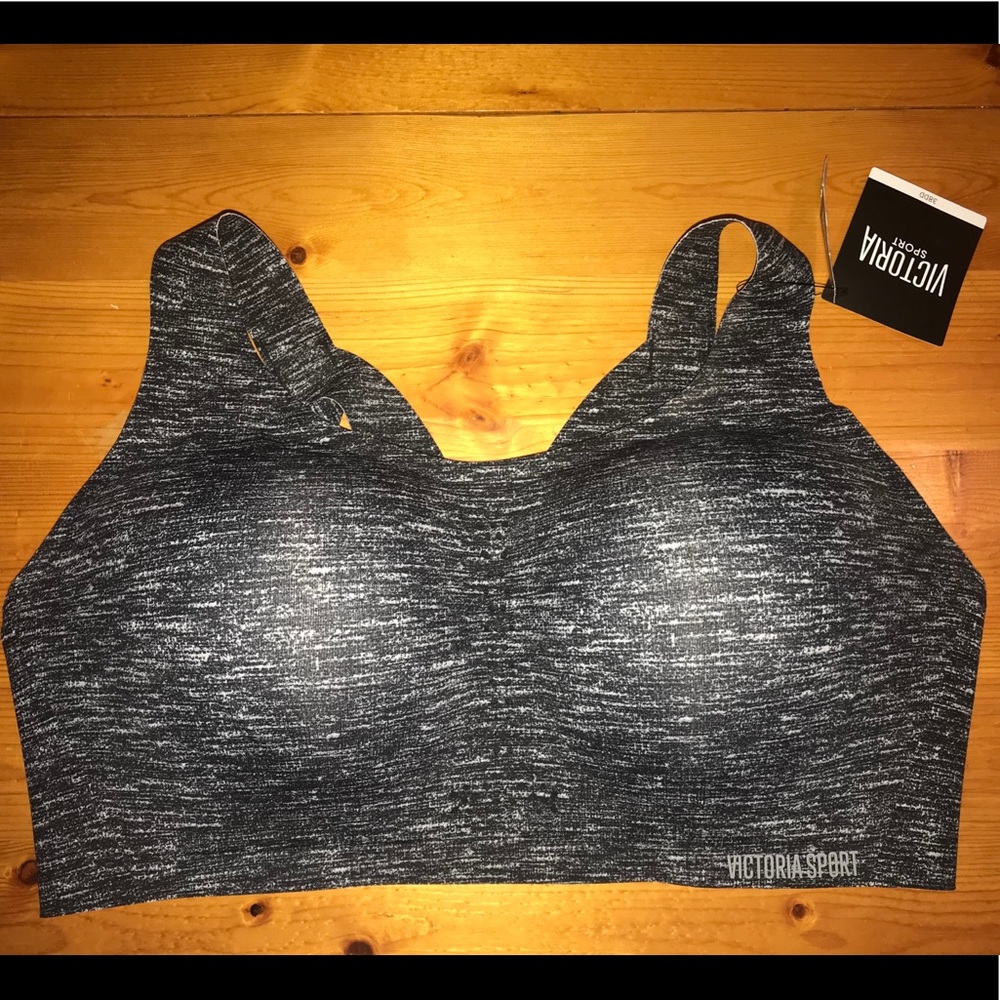 New with tags- Victoria Sport Angel max.